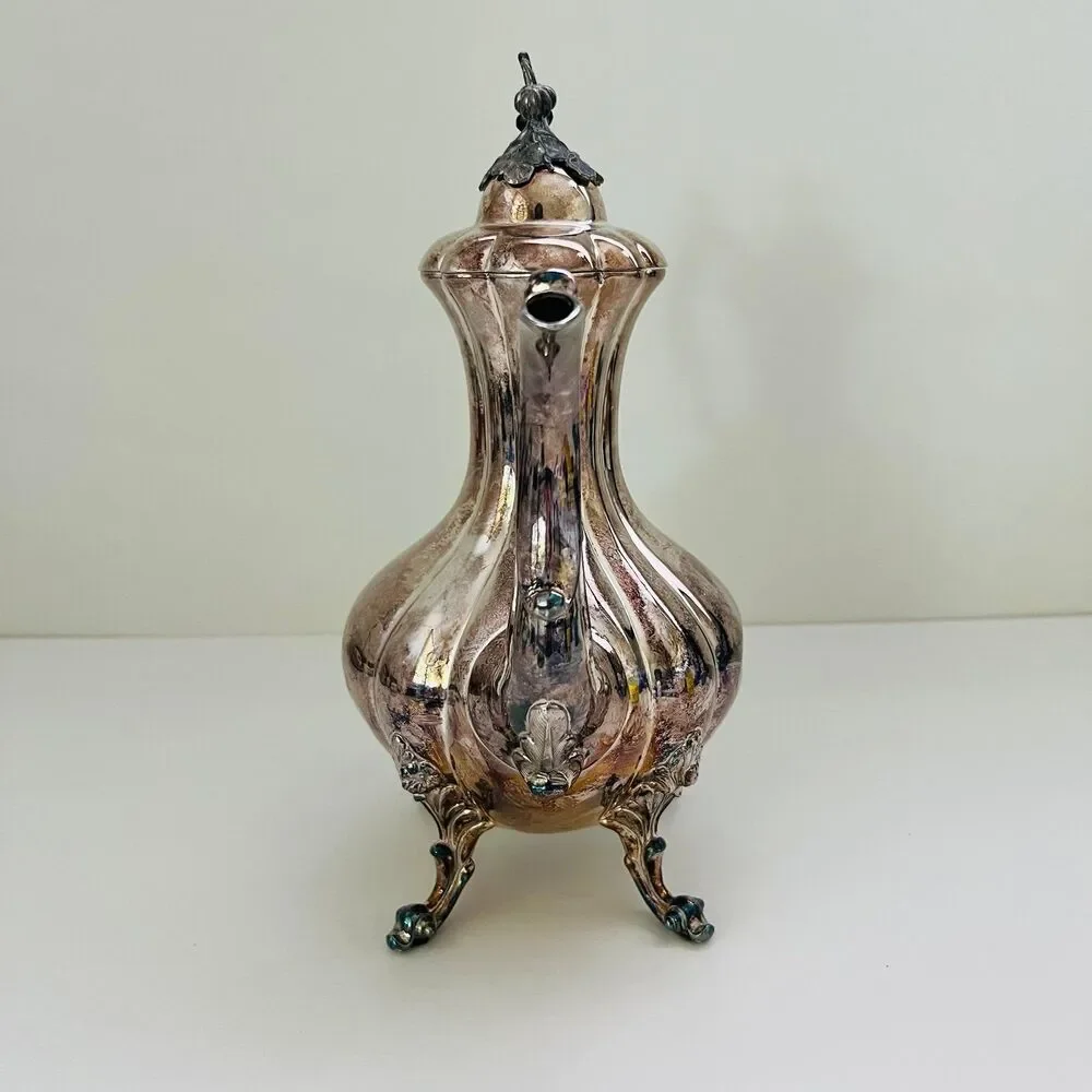 REED & BARTON 1795 Winthrop Silver Plated Melon Shape Tall Coffee Teapot